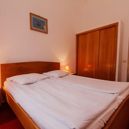 Hotel Teilor 卡库拉塔 外观 照片